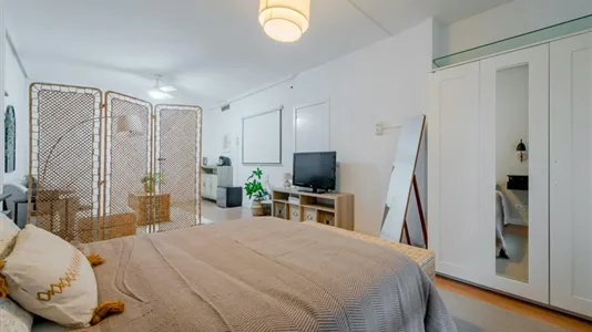 Rooms in Madrid Tetuán - photo 10