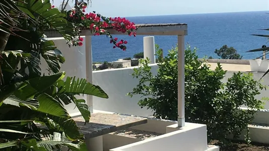 Houses in Fondachelli-Fantina - photo 1