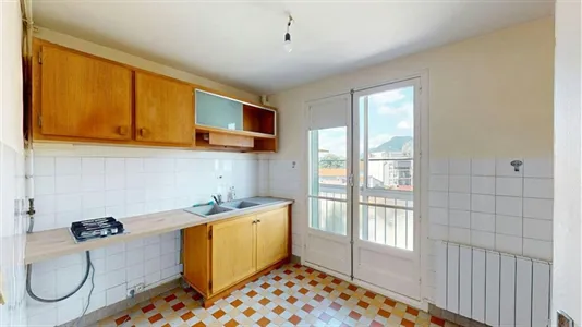 Apartments in Grenoble - photo 7