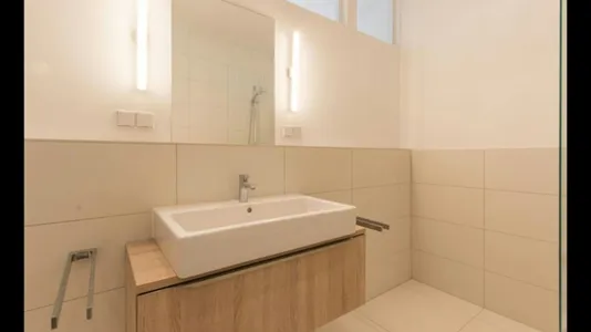 Rooms in Berlin Mitte - photo 8