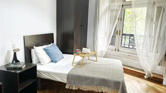 Rooms in Madrid Centro - photo 5