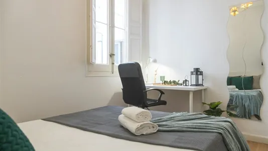 Rooms in Madrid Retiro - photo 4