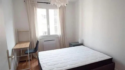Room for rent in Grenoble, Auvergne-Rhône-Alpes