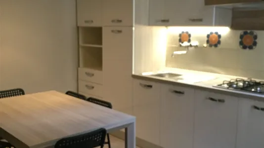 Rooms in Florence - photo 8