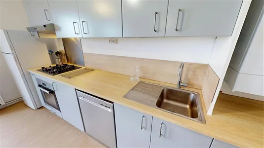 Rooms in Nantes - photo 9