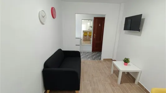 Rooms in Granada - photo 7