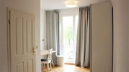 Apartments in Berlin Charlottenburg-Wilmersdorf - photo 4