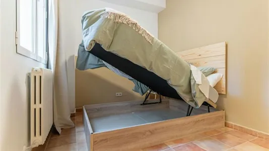 Rooms in Madrid Tetuán - photo 9