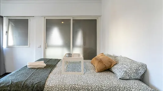 Rooms in Valencia Extramurs - photo 10
