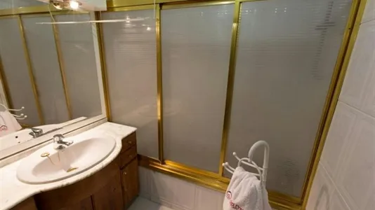 Rooms in Madrid Retiro - photo 7