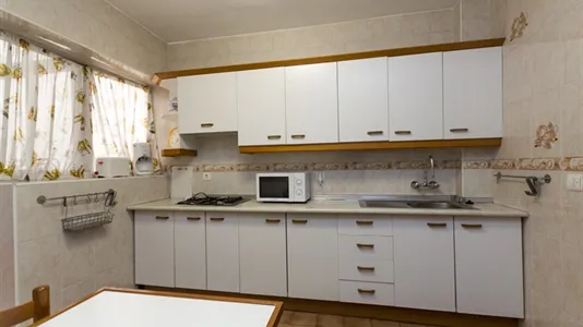 Rooms in Málaga - photo 6