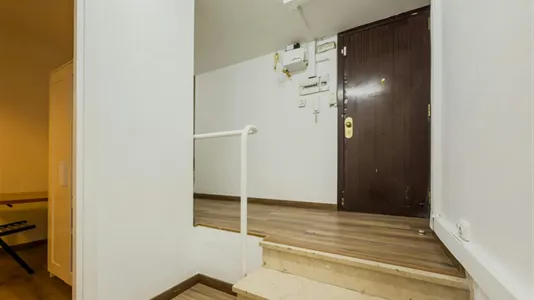 Apartments in Barcelona Ciutat Vella - photo 4