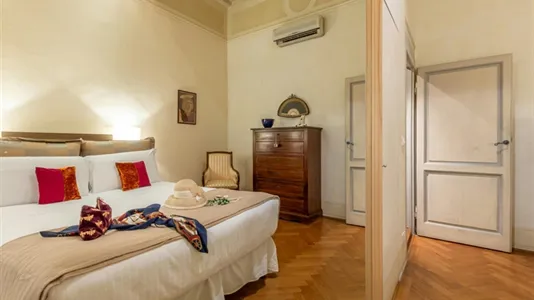 Apartments in Florence - photo 1