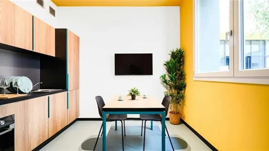 Apartments in Modena - photo 4