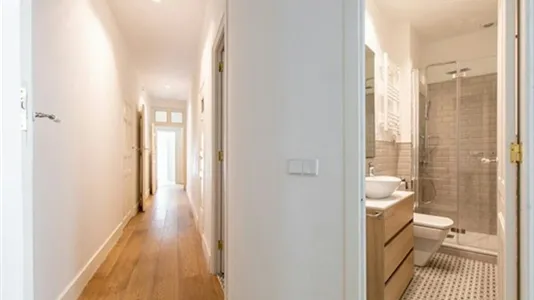 Rooms in Madrid Centro - photo 8