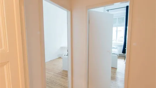 Rooms in Berlin Charlottenburg-Wilmersdorf - photo 5