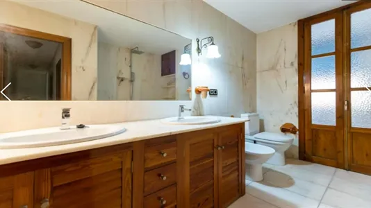 Rooms in Valencia Ciutat Vella - photo 10