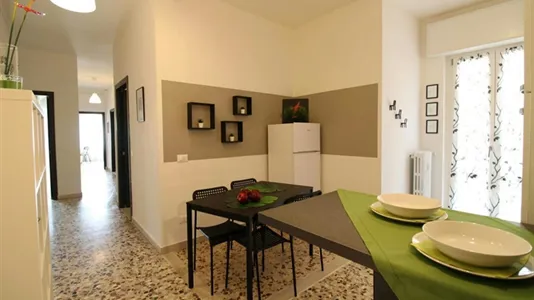 Rooms in Brescia - photo 8
