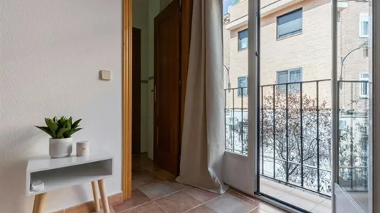 Rooms in Madrid Tetuán - photo 9