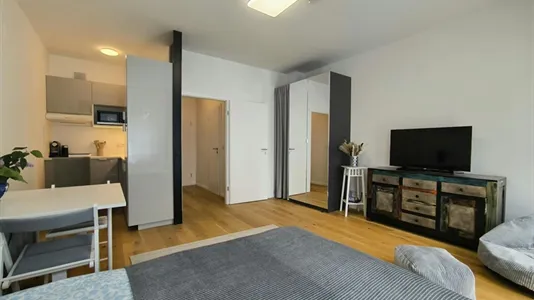 Apartments in Berlin Charlottenburg-Wilmersdorf - photo 2