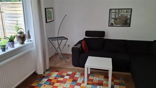 Houses in Segeberg - photo 2