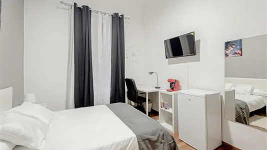 Rooms in Alcalá de Henares - photo 4