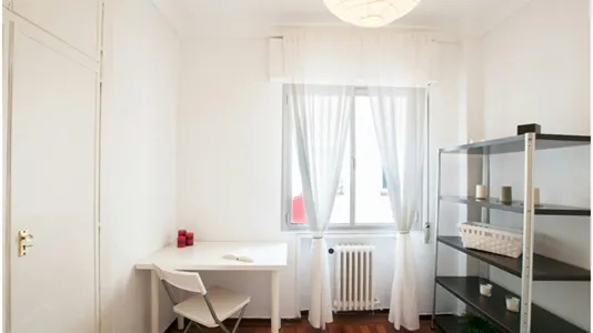 Rooms in Madrid Centro - photo 7