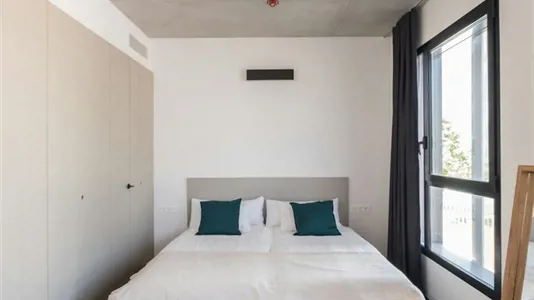 Apartments in Badalona - photo 2