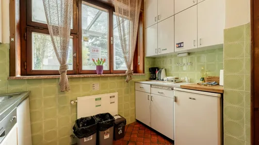 Rooms in Besnica - photo 7