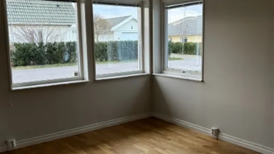 Houses in Värmdö - photo 4