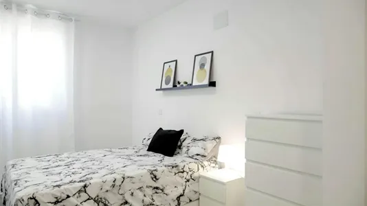 Rooms in Madrid Carabanchel - photo 9