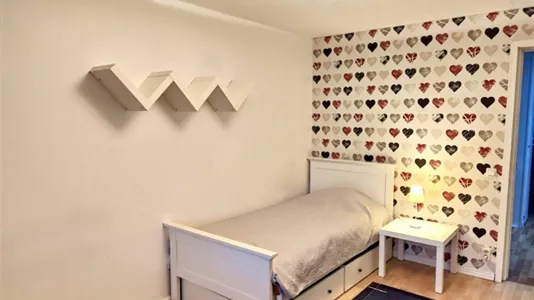 Houses in Västerås - photo 9