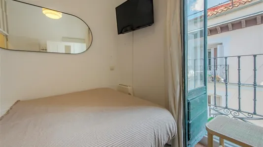 Rooms in Madrid Centro - photo 4