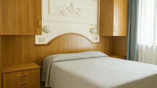 Rooms in Novara - photo 2