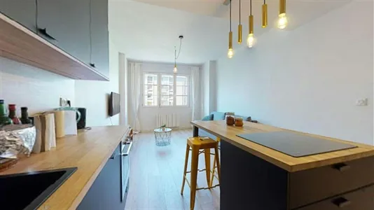 Rooms in Grenoble - photo 4