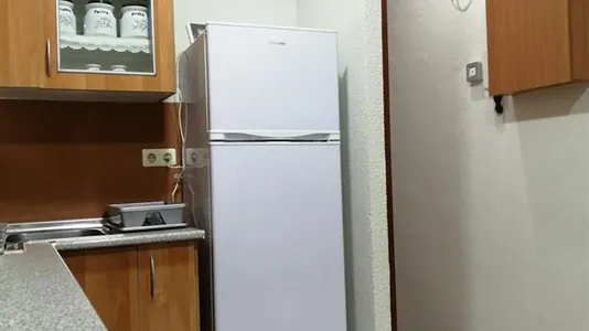 Rooms in Barcelona Sant Martí - photo 9