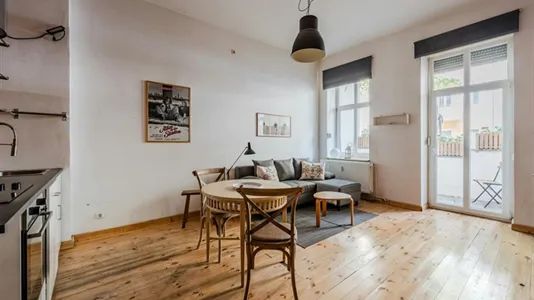 Apartments in Berlin Neukölln - photo 1