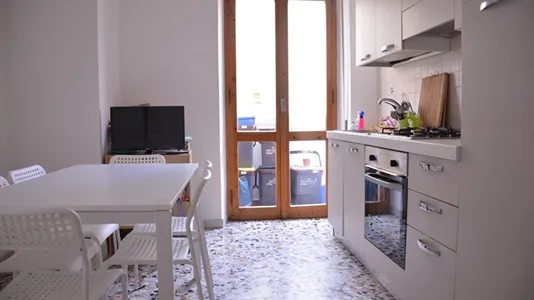 Rooms in Cagliari - photo 4