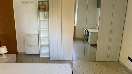 Rooms in Pavia - photo 4
