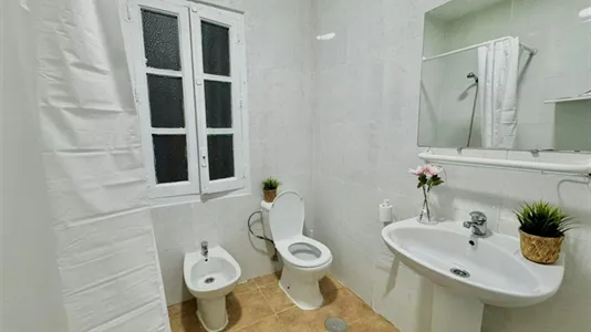 Rooms in Madrid Carabanchel - photo 7