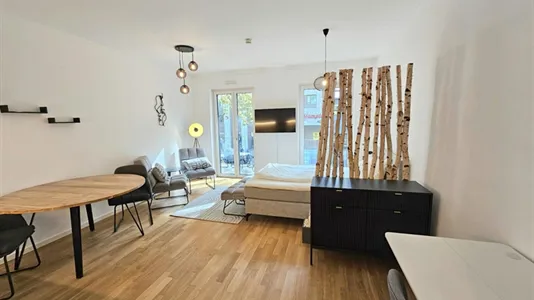 Apartments in Location is not specified - photo 9