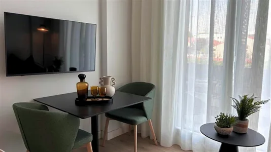 Apartments in El Encinar de los Reyes - photo 8