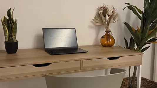 Rooms in Barcelona Eixample - photo 7