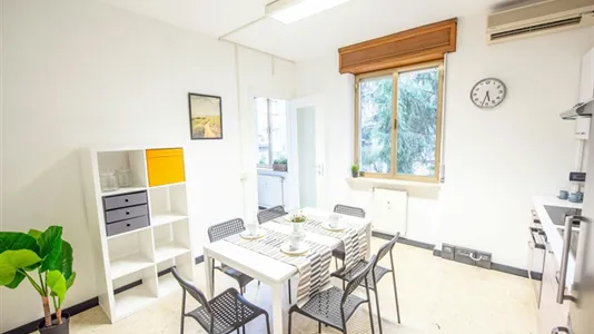 Rooms in Udine - photo 4