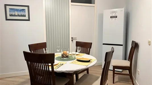 Rooms in Madrid Chamberí - photo 10