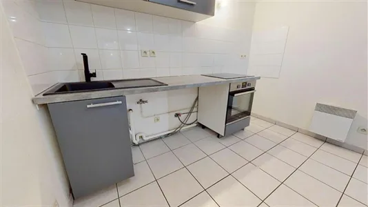 Apartments in Saint-Étienne - photo 5