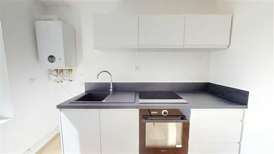 Apartments in Saint-Étienne - photo 3
