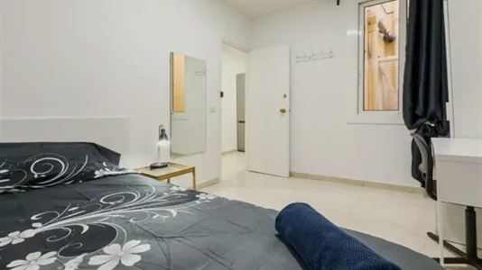 Rooms in Barcelona Ciutat Vella - photo 1