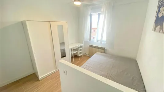 Rooms in Adaro - photo 6