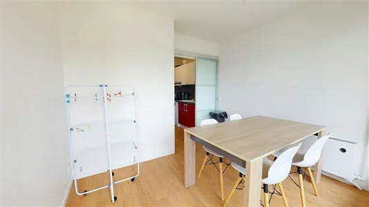 Rooms in Angers - photo 9